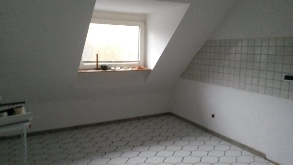Maisonettenwohnung Duisburg Mittelmeiderich - 3 Zimmer, 88 m&sup2;, 650&euro; | Angebot:25418931
