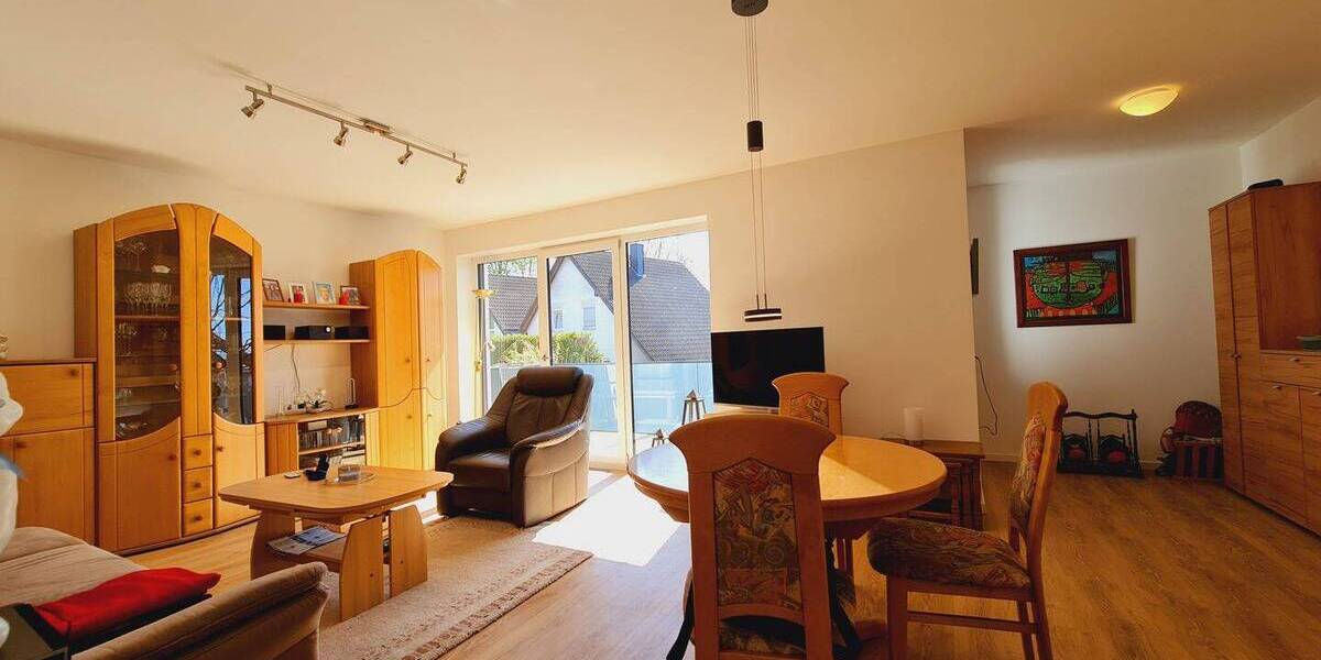 Etagenwohnung Wermelskirchen Dabringhausen - 3 Zimmer, 88 m&sup2;, 349.000&euro; | Angebot:26229381
