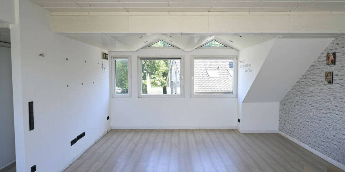 Etagenwohnung Essen / Dellwig Dellwig - 2 Zimmer, 86 m&sup2;, 220.000&euro; | Angebot:26730507