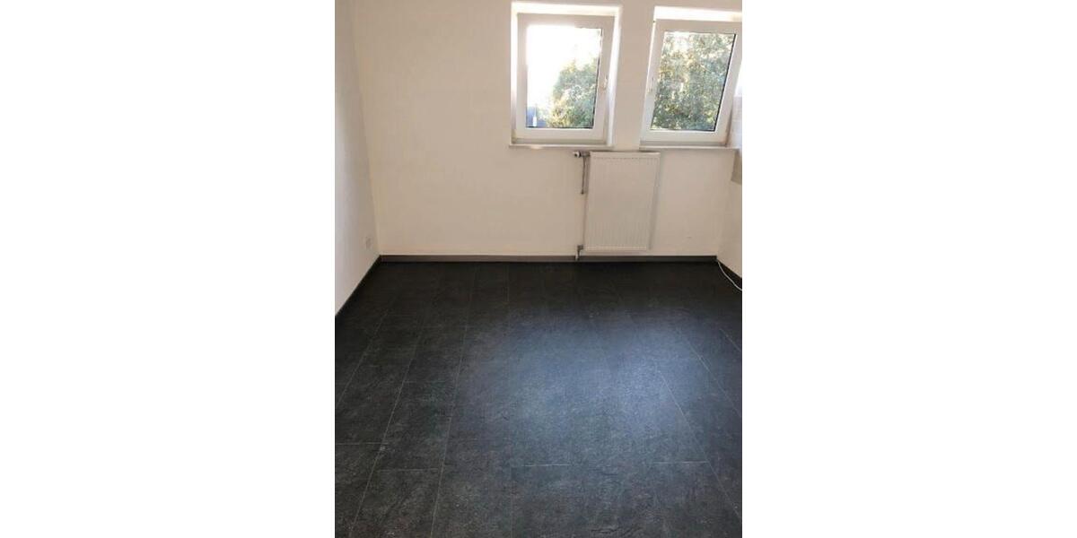 Etagenwohnung Wuppertal Gemarkung Elberfeld - 2 Zimmer, 65 m&sup2;, 600&euro; | Angebot:25942439