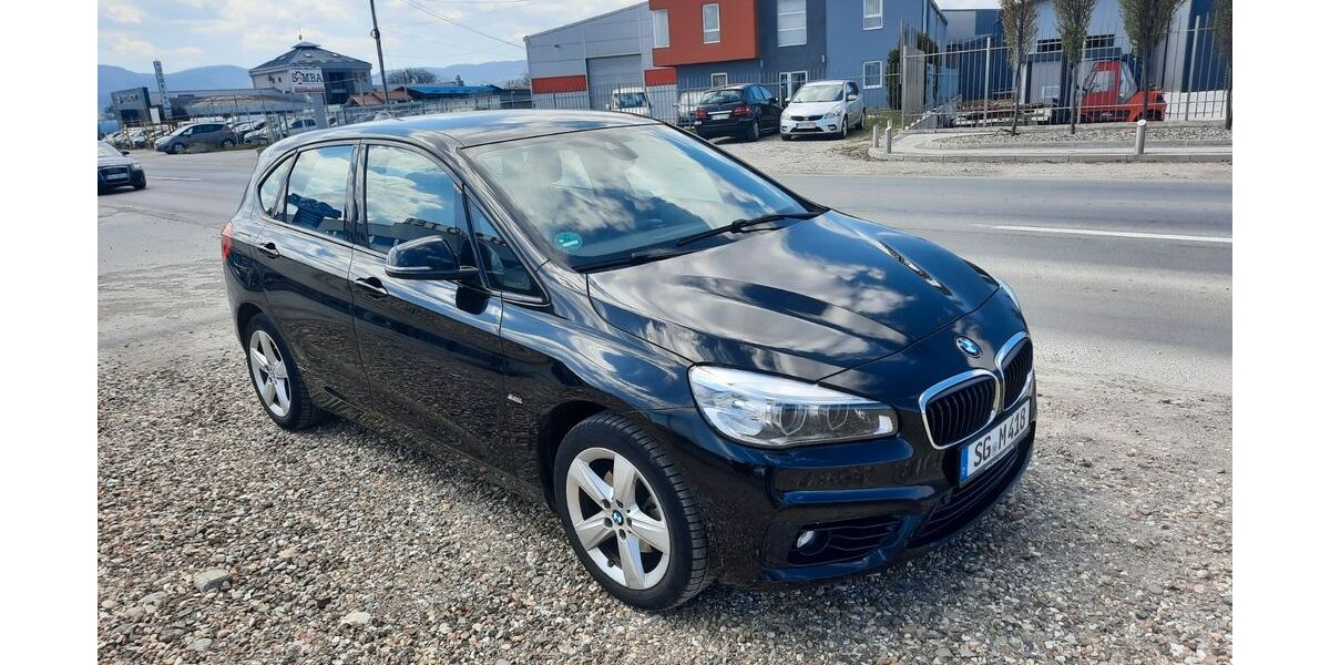 BMW 218 Active Tourer 89.000 km 14.600 &euro; Solingen 42651