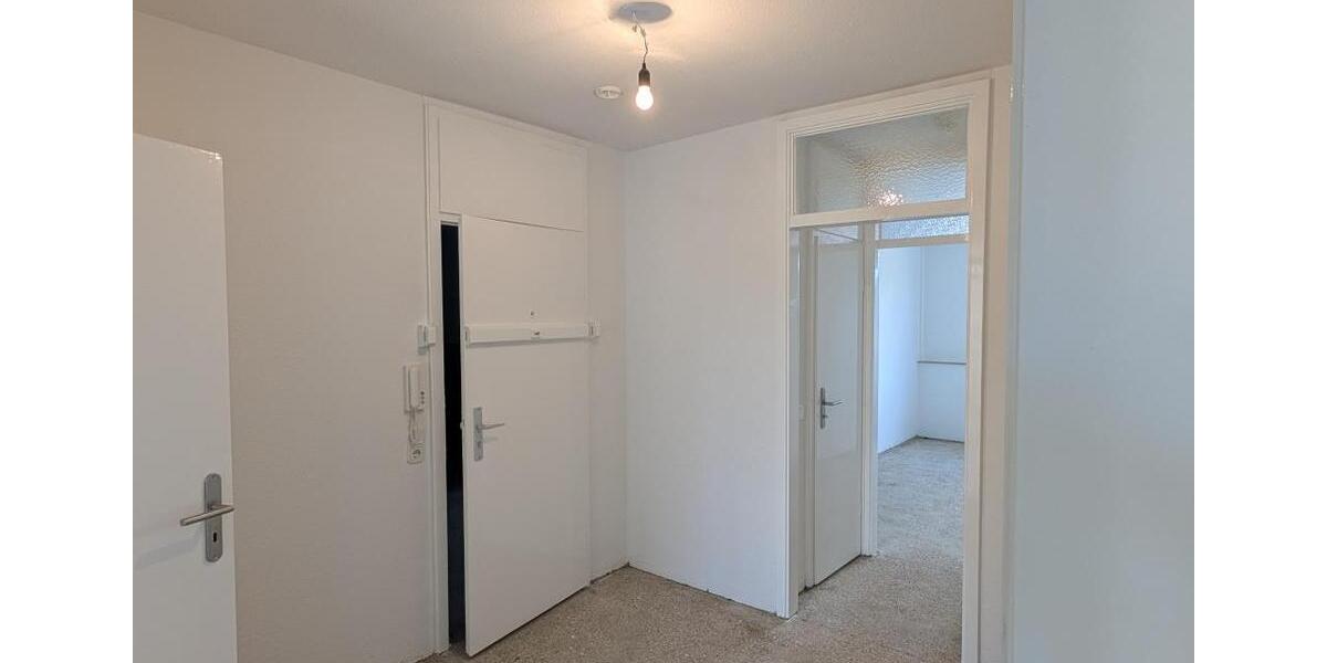 Etagenwohnung Duisburg Hamborn - 3 Zimmer, 80 m&sup2;, 585&euro; | Angebot:25262684