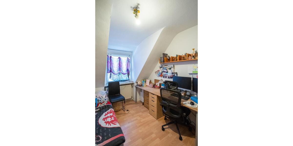 Dachgeschoßwohnung Solingen Ohligs - 3 Zimmer, 50 m&sup2;, 145.000&euro; | Angebot:26875521