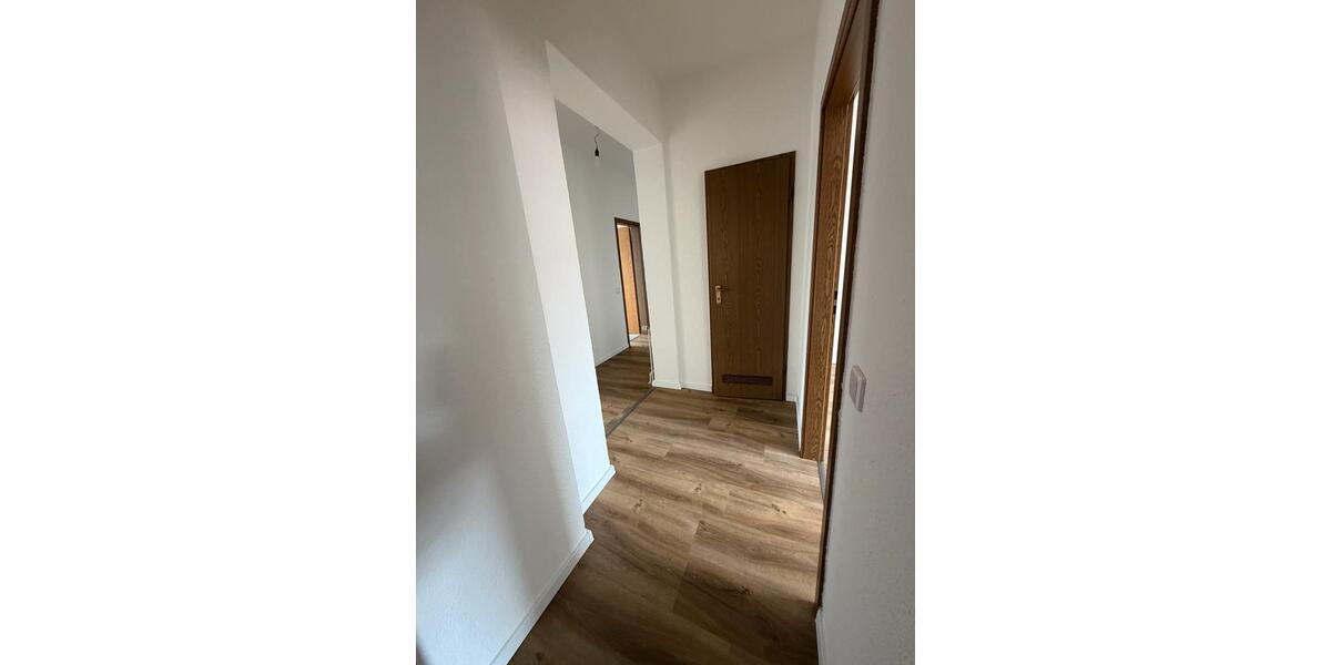 Dachgeschoßwohnung Gelsenkirchen Rotthausen - 3 Zimmer, 55 m&sup2;, 590&euro; | Angebot:27553898