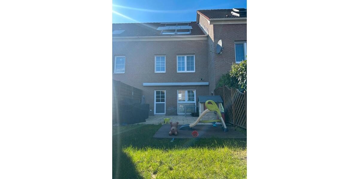 Reihenhaus Wermelskirchen - 4 Zimmer, 110 m&sup2;, 530.000&euro; | Angebot:25991123