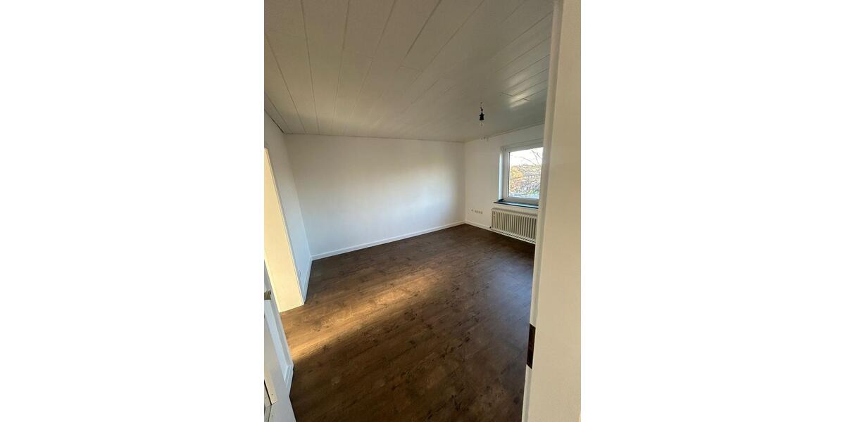 Etagenwohnung Essen Stadtbezirk IV - 3 Zimmer, 57 m&sup2;, 650&euro; | Angebot:26549733