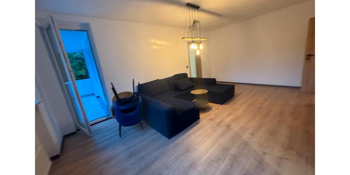 Etagenwohnung Bochum Laer - 2 Zimmer, 70 m&sup2;, 1.300&euro; | Angebot:27545442