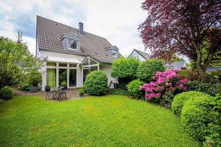 Haus Neuss Vogelsang - 5 Zimmer, 152 m&sup2;, 699.000&euro; | Angebot:26798113