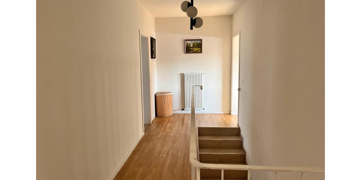 Reihenhaus Solingen Central - 4 Zimmer, 120 m&sup2;, 485.000&euro; | Angebot:27537396