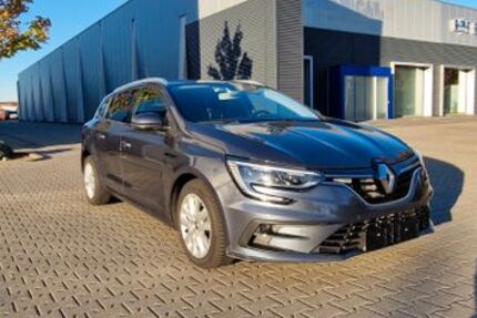 Renault Megane 149.949 km 10.000 &euro; Düsseldorf 40215