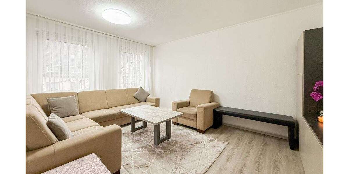 Etagenwohnung Neuss - 3 Zimmer, 70 m&sup2;, 1.050&euro; | Angebot:26042107