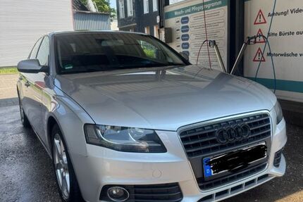 Audi A4 180.457 km 6.600 &euro; Remscheid 42853
