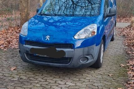 Peugeot Partner 129.889 km 5.500 &euro; Düsseldorf 40589