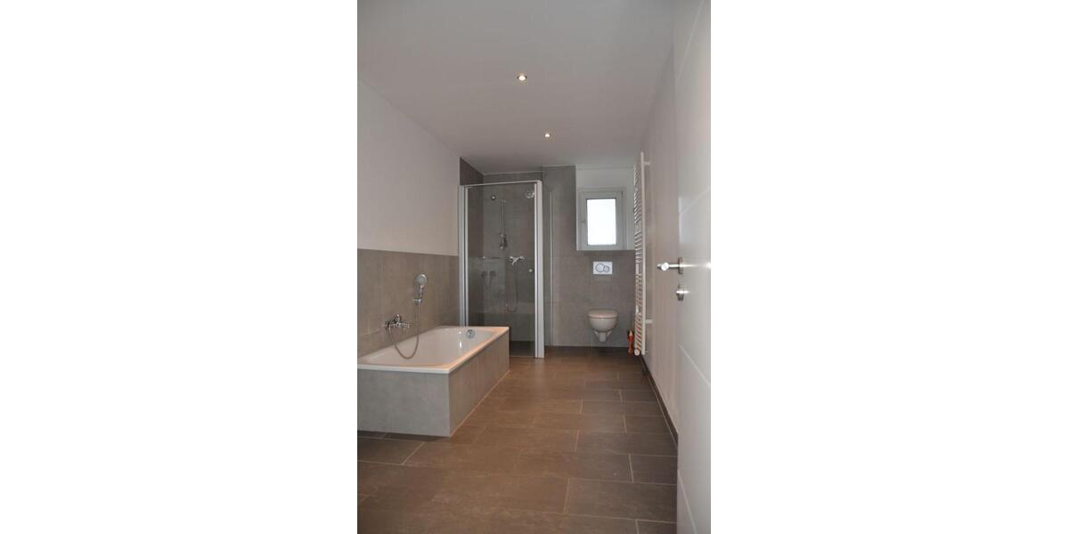 Helle 2,5 Zi-Komfortwohnung in ruhiger Lage, großer Sonnenbalkon, nahe Innenstadt - Etagenwohnung Bochum Bochum-Nord | Angebot:27567596