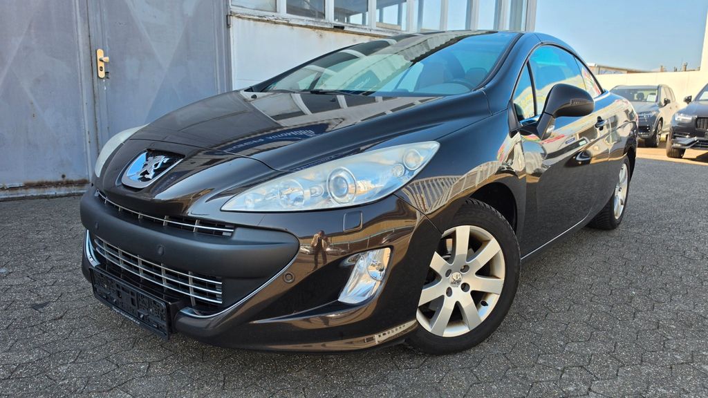Peugeot 308 209.400 km 3.990 &euro; Neuss 41462