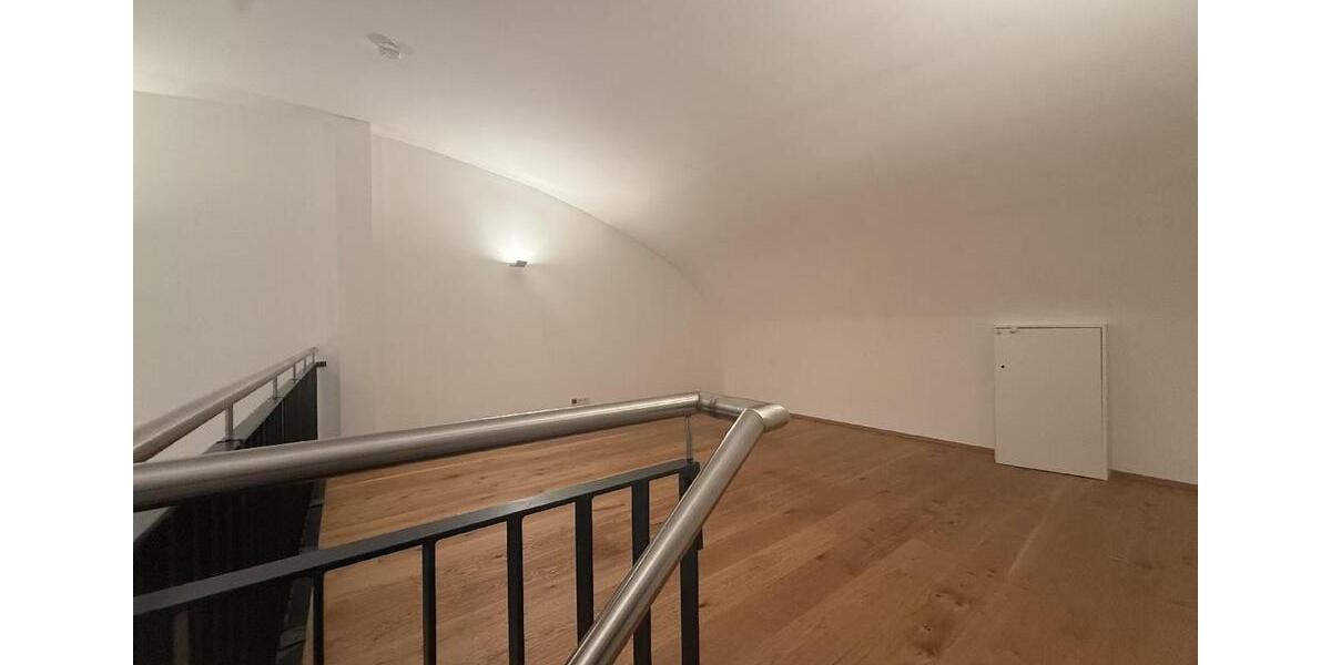 Loft - Studio - Atelier Solingen Aufderhöhe - 2 Zimmer, 102 m&sup2;, 1.428&euro; | Angebot:25416447