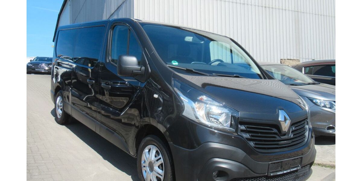 Renault Trafic 125.711 km 15.890 &euro; Herne 44653
