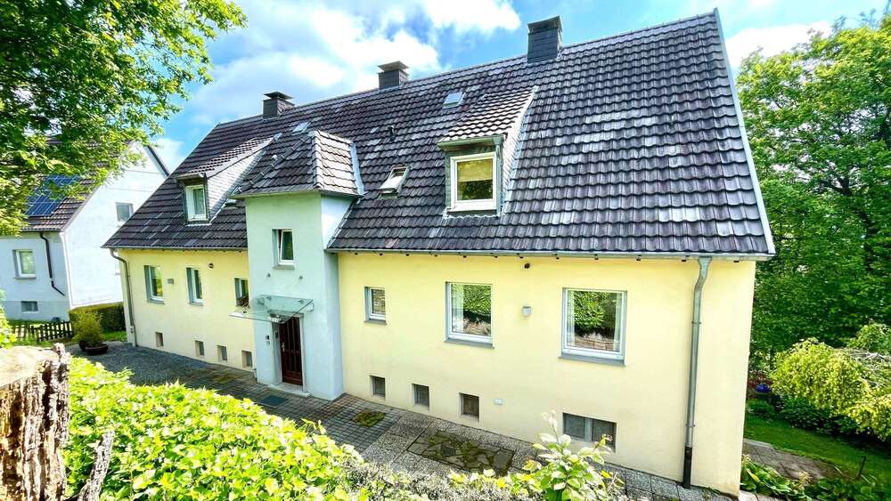 Einfamilienhaus Sprockhövel - 12 Zimmer, 337 m&sup2;, 595.000&euro; | Angebot:27088092