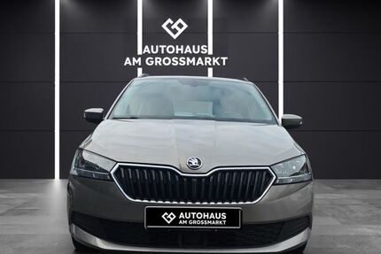 Skoda Fabia 93.400 km 11.890 &euro; Duisburg 47059