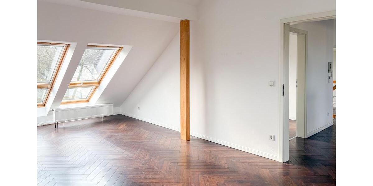 Maisonettenwohnung Schwelm - 5 Zimmer, 131 m&sup2;, 1.200&euro; | Angebot:26087002