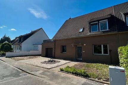 Haus Düsseldorf Stadtbezirk 10 - 8 Zimmer, 201 m&sup2;, 745.000&euro; | Angebot:25396508