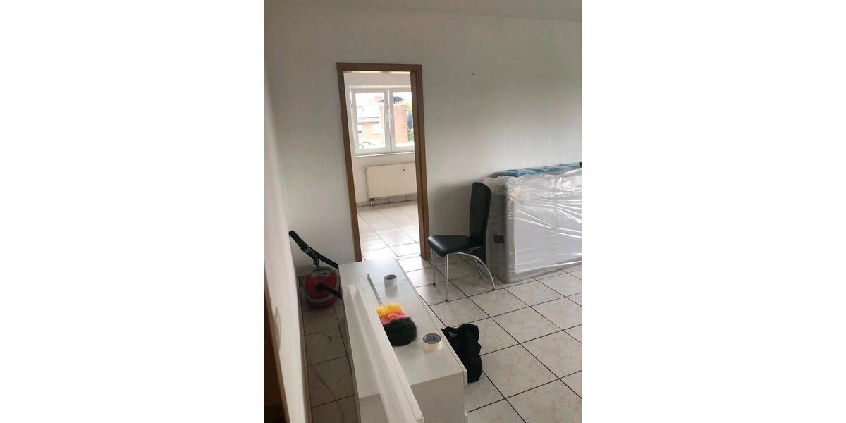 Etagenwohnung Duisburg Hochheide - 3 Zimmer, 75 m&sup2;, 900&euro; | Angebot:26039385