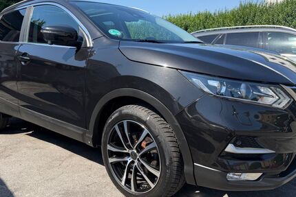 Nissan Qashqai 87.000 km 12.500 &euro; Essen 45356