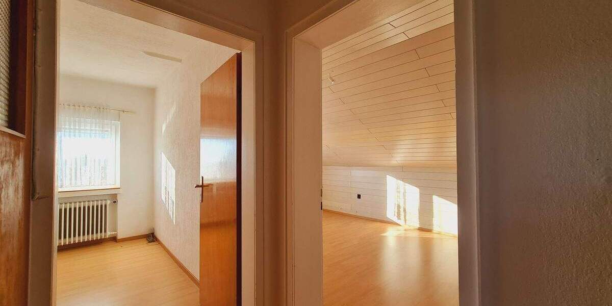 Einfamilienhaus Wermelskirchen Dabringhausen - 5 Zimmer, 136 m&sup2;, 410.000&euro; | Angebot:25800685