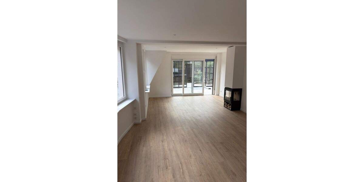Einfamilienhaus Wuppertal Vohwinkel - 5 Zimmer, 282 m&sup2;, 780.000&euro; | Angebot:25657449