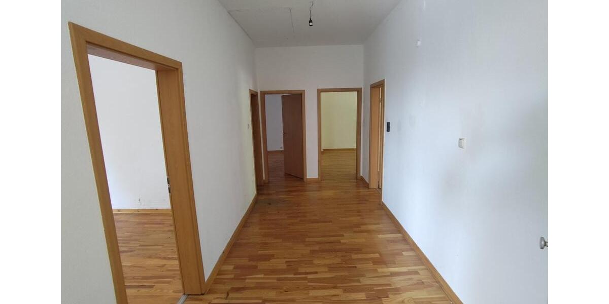 Dachgeschoßwohnung Gladbeck - 4 Zimmer, 99 m&sup2;, 1.110&euro; | Angebot:27571353