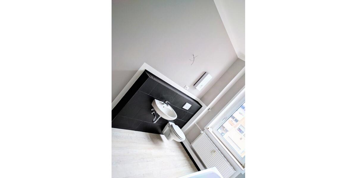Etagenwohnung Duisburg Rheinhausen - 4 Zimmer, 128 m&sup2;, 1.090&euro; | Angebot:27553710