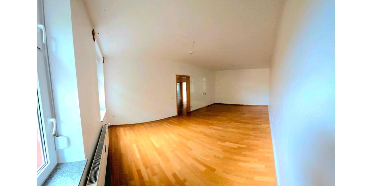 Etagenwohnung Herne Wanne-Bickern - 6 Zimmer, 140 m&sup2;, 2.600&euro; | Angebot:27536620