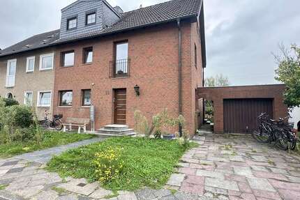 Haus Düsseldorf Wersten - 9 Zimmer, 185 m&sup2;, 3.400&euro; | Angebot:27097243