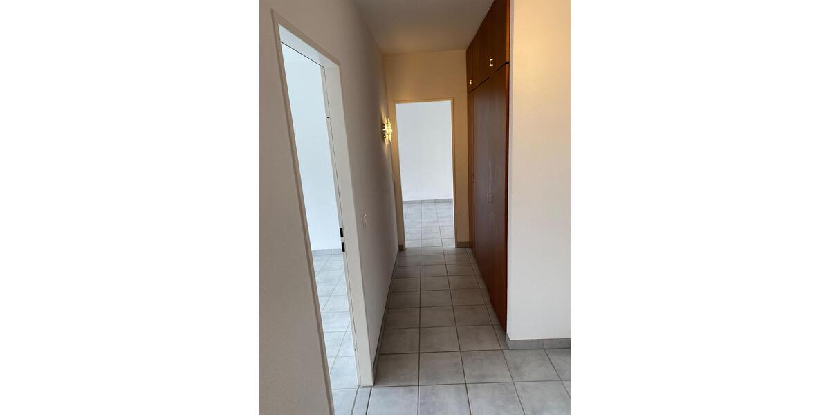 Etagenwohnung Solingen - 2 Zimmer, 51 m&sup2;, 700&euro; | Angebot:27540249