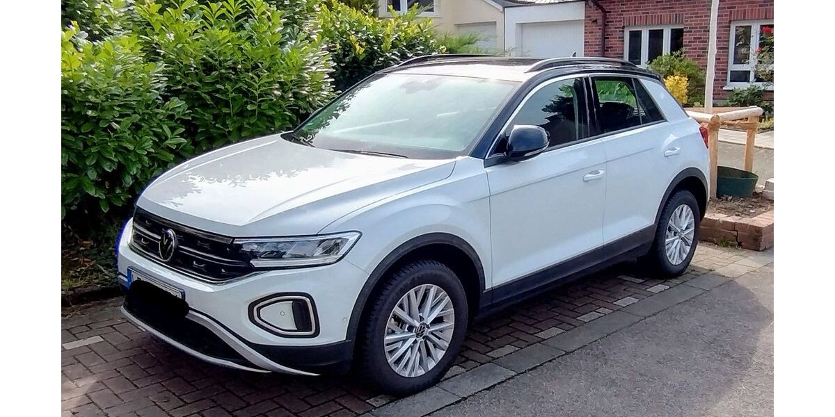 VW T-Roc 9.000 km 19.400 &euro; Leverkusen 51375