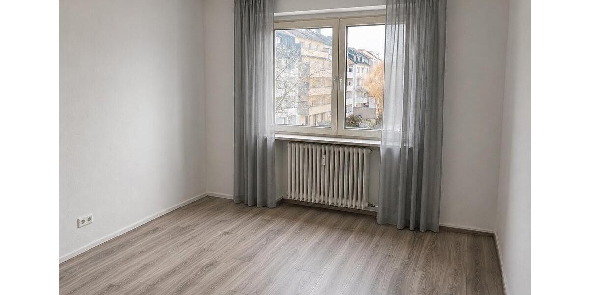 Etagenwohnung Düsseldorf Pempelfort - 2 Zimmer, 47 m&sup2;, 159.000&euro; | Angebot:27416024