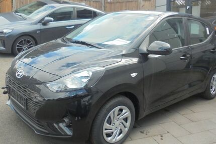 Hyundai i10 8.000 km 17.490 &euro; Radevormwald 42477
