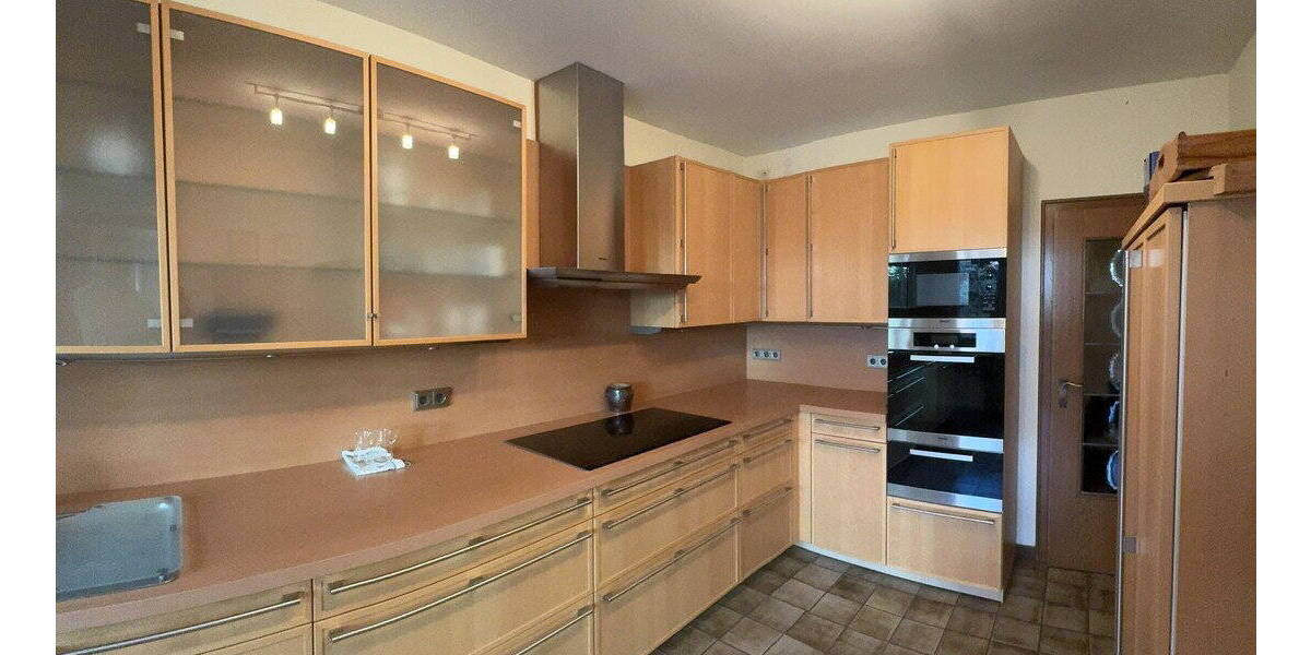 Etagenwohnung Essen Altenessen-Nord - 3 Zimmer, 101 m&sup2;, 290.000&euro; | Angebot:26070426