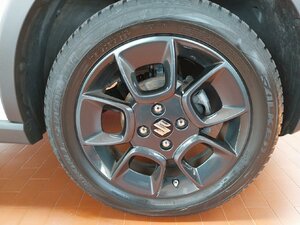 Suzuki Ignis Comfort 4x4 Hybrid AHK met Alu Allwetter 20.445 km 15.990 &euro; HAAN 42781