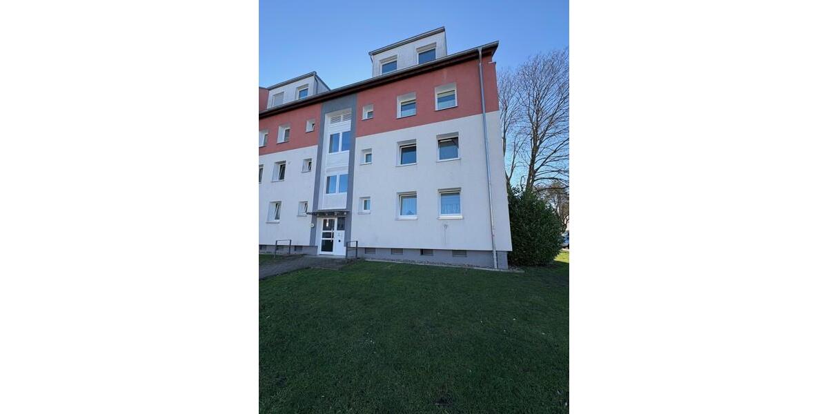 Etagenwohnung Essen Stadtbezirk VI - 3.5 Zimmer, 65 m&sup2;, 705&euro; | Angebot:25996621