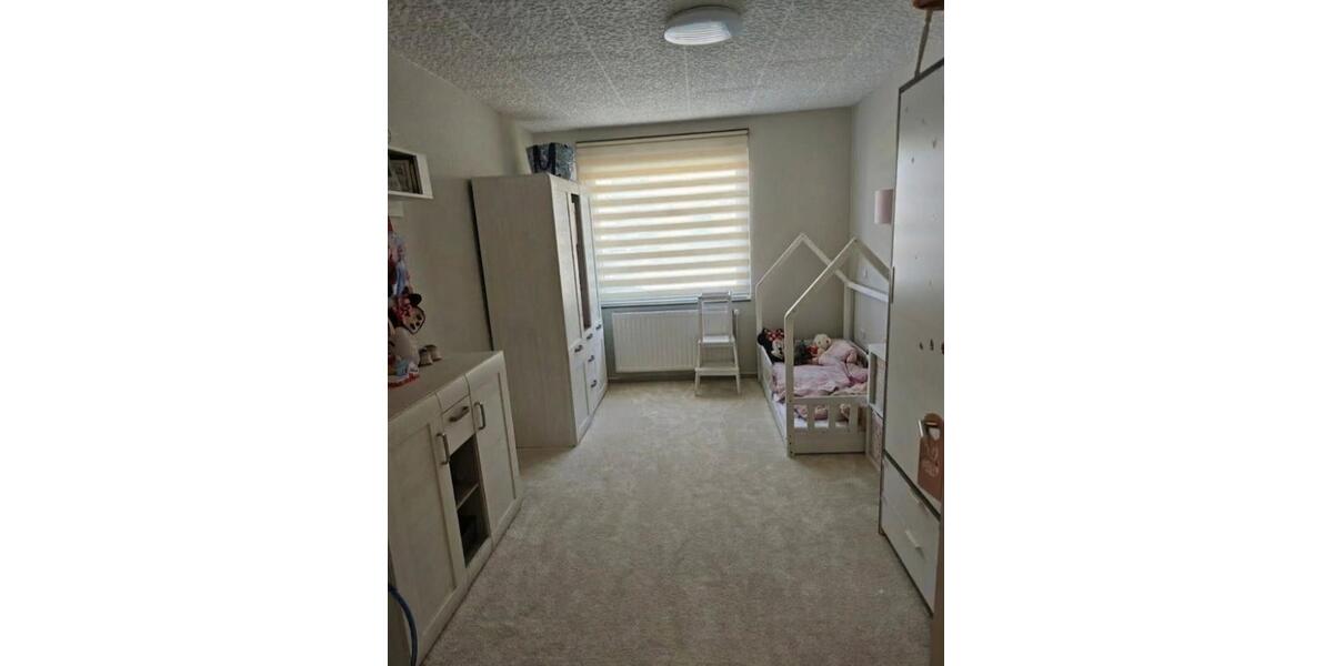 Erdgeschoßwohnung Solingen Central - 3 Zimmer, 73 m&sup2;, 700&euro; | Angebot:27567589