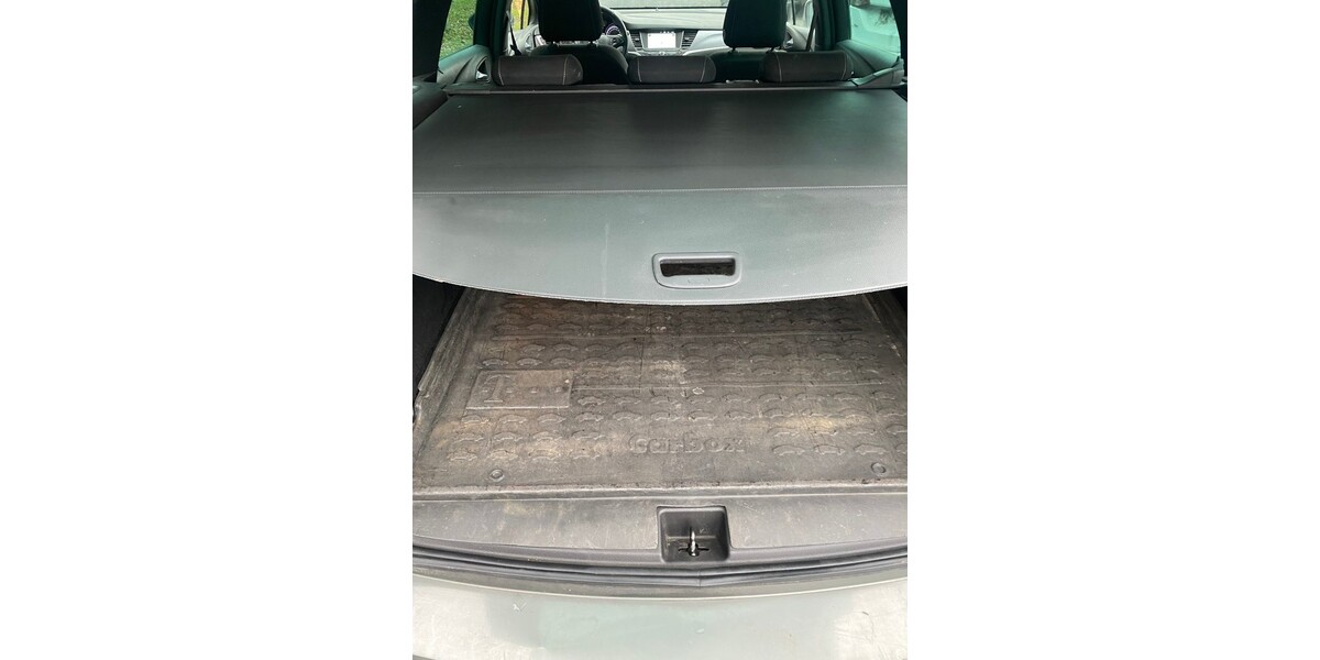 Opel Astra K Sports1.5CDTI/NAVI.VOLL-LED.PDC.ALU-A 117.000 km 5.990 &euro; Hilden 40721