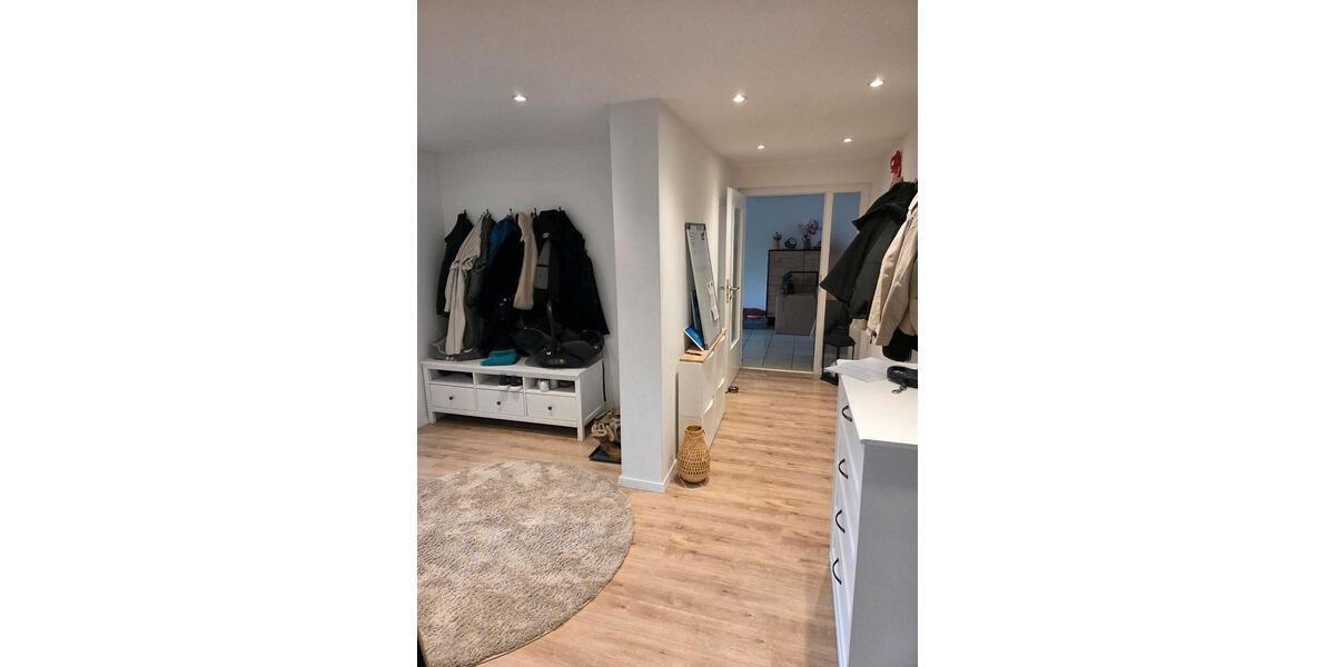 Erdgeschoßwohnung Essen Stadtbezirk IV - 3 Zimmer, 119 m&sup2;, 1.600&euro; | Angebot:25905929