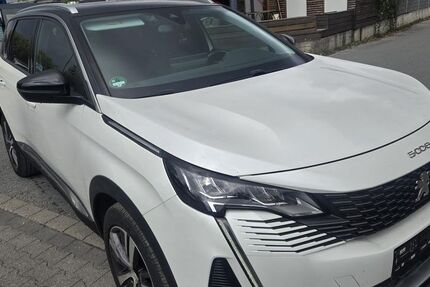 Peugeot 5008 99.990 km 14.990 &euro; Gelsenkirchen 45884