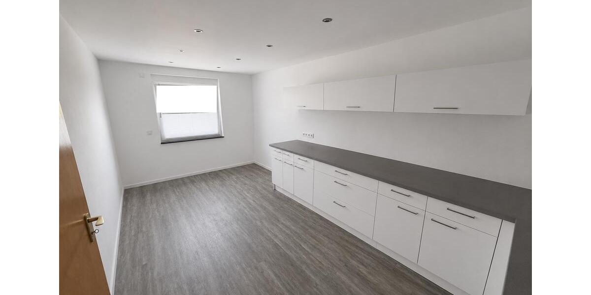 Etagenwohnung Hattingen Niederbonsfeld - 5 Zimmer, 133 m&sup2;, 410.000&euro; | Angebot:26819339