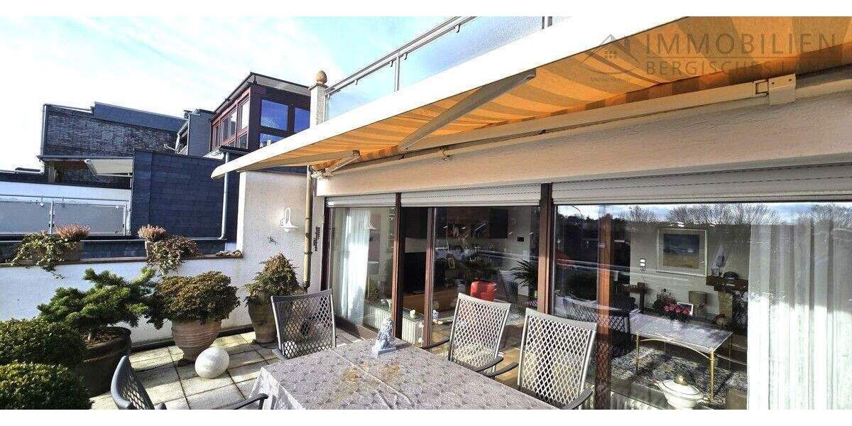 Reihenendhaus Hückeswagen Wiehagen - 5 Zimmer, 156 m&sup2;, 329.000&euro; | Angebot:25675575