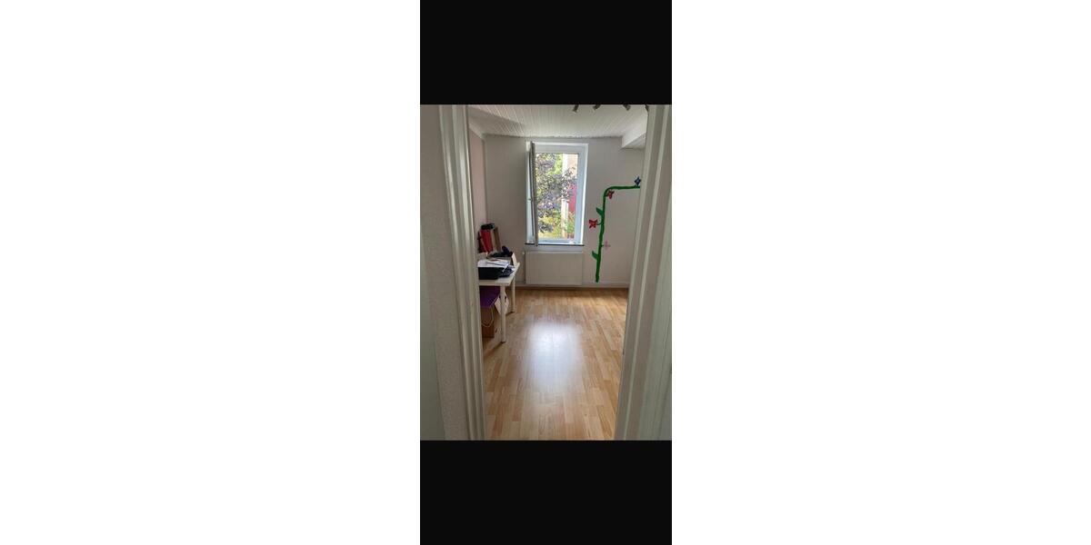 Einfamilienhaus Solingen Central - 5 Zimmer, 110 m&sup2;, 205.000&euro; | Angebot:25499731