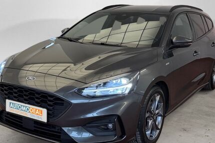 Ford Focus 70.371 km 16.889 &euro; Duisburg 47138