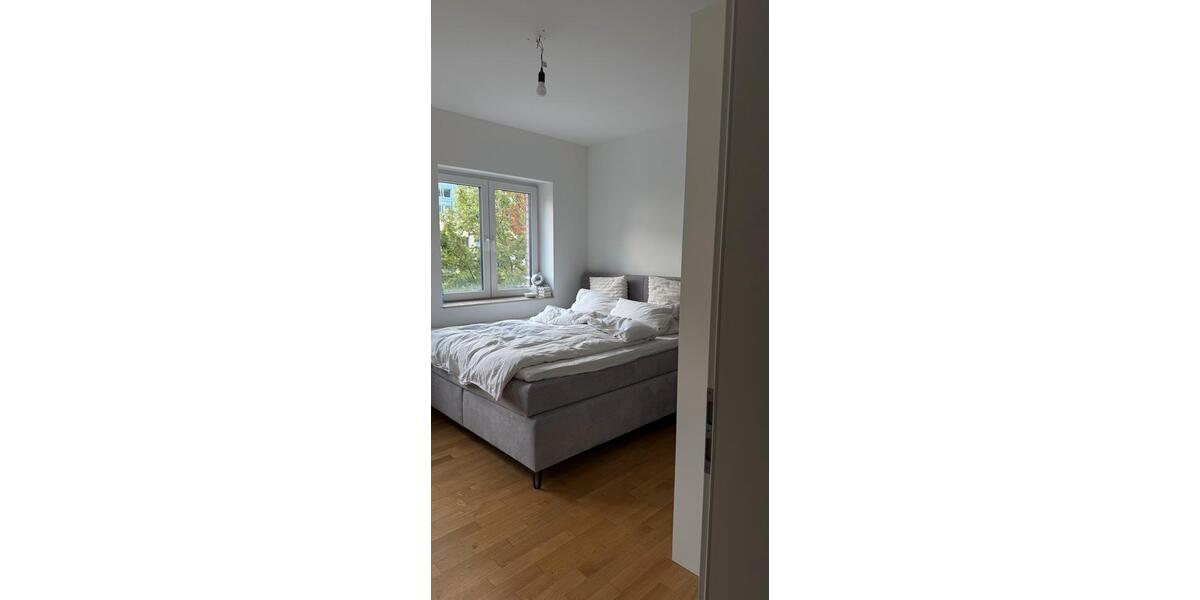 Etagenwohnung Düsseldorf Pempelfort - 3 Zimmer, 84 m&sup2;, 1.700&euro; | Angebot:27579974
