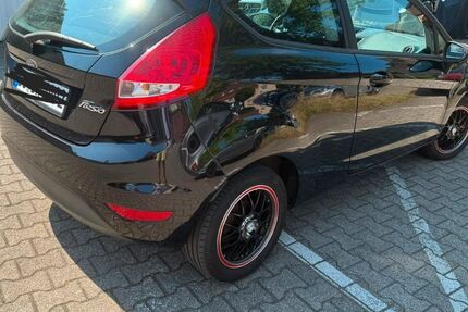 Ford Fiesta 157.000 km 2.600 &euro; Bochum 44795